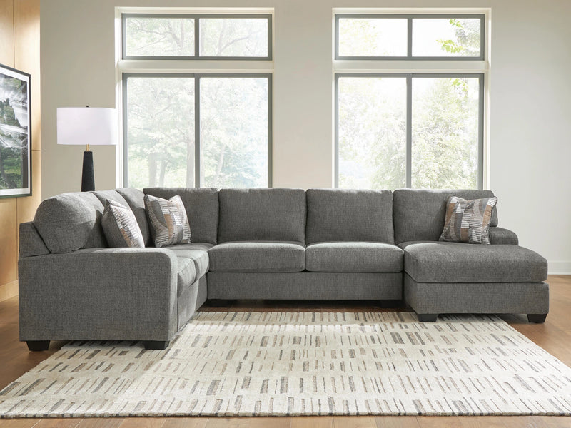 Sofá seccional Clarington con chaise longue