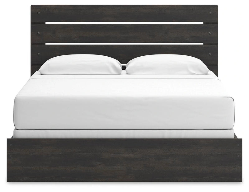 Cama Hollivern