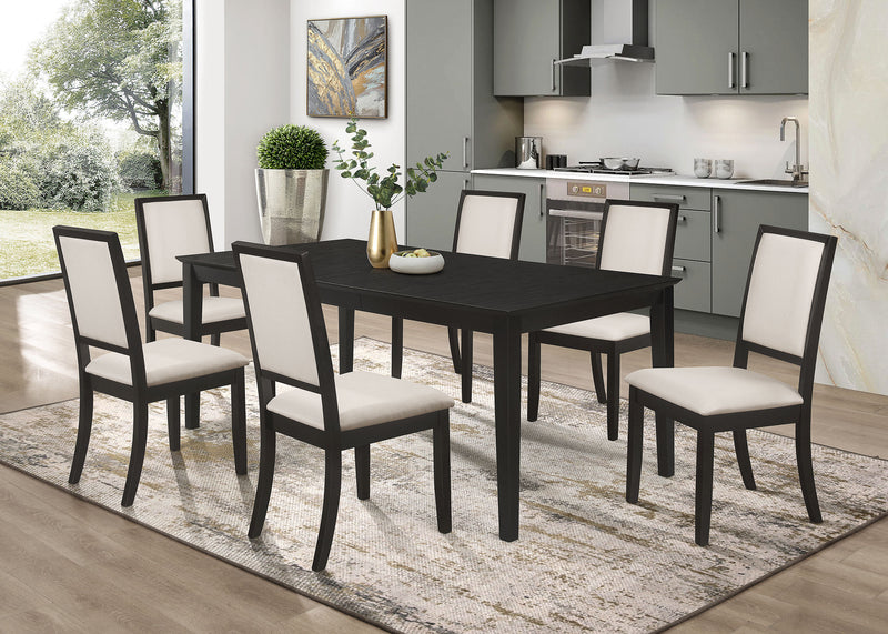 Silla de comedor lateral Louise