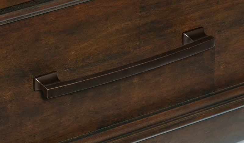 Logandale Chest