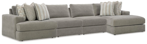 Sofá seccional Avaliyah con chaise longue