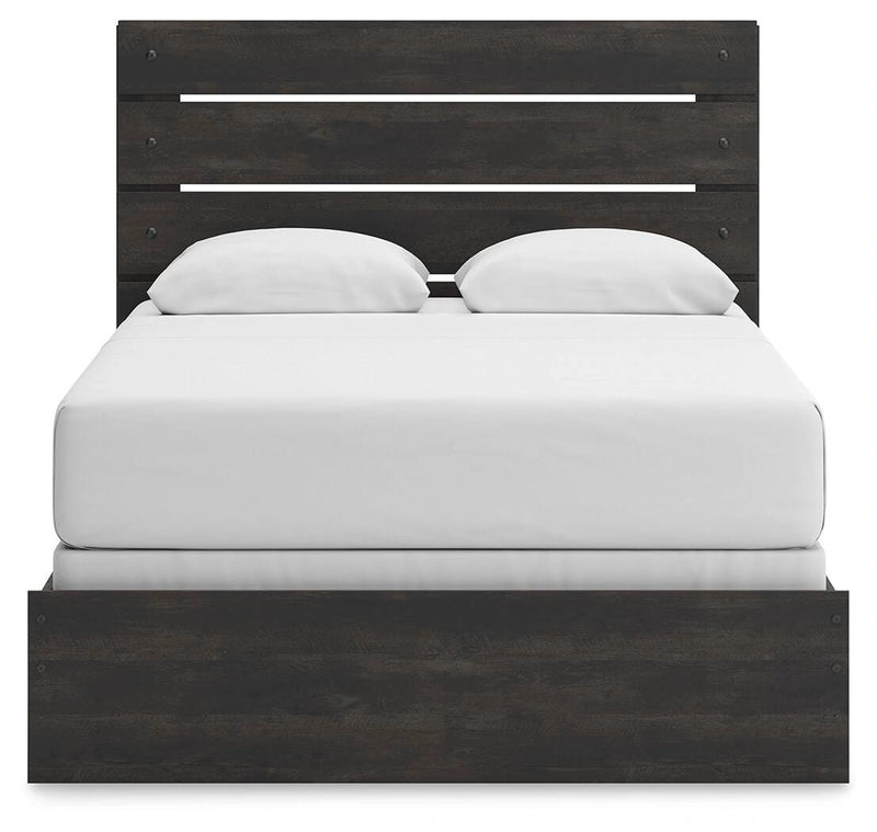Cama Hollivern