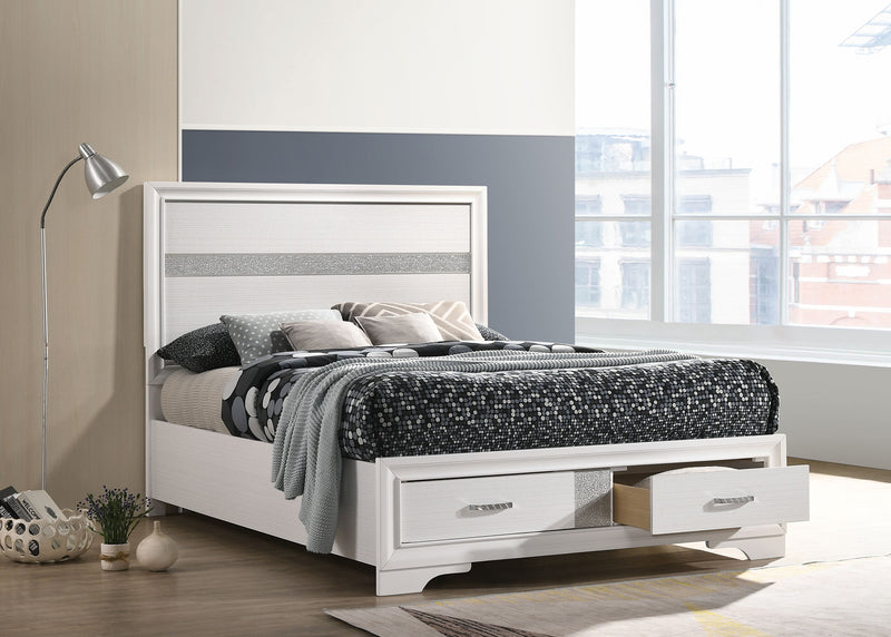 Cama con plataforma y almacenamiento Miranda Panel