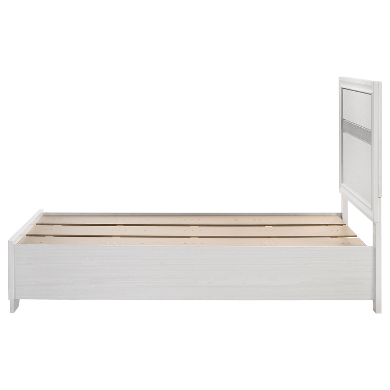 Cama con plataforma y almacenamiento Miranda Panel