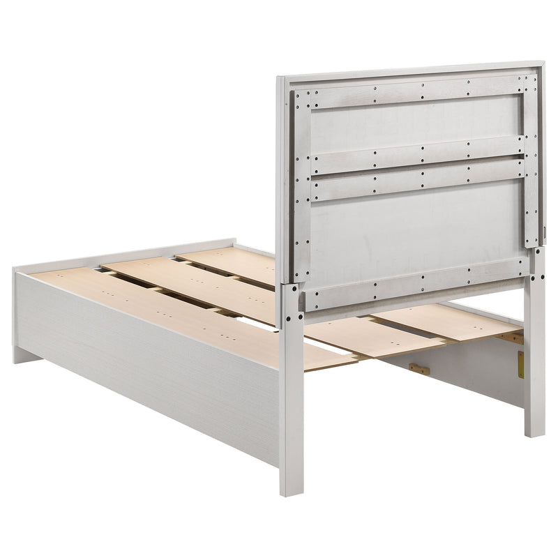 Cama con plataforma y almacenamiento Miranda Panel