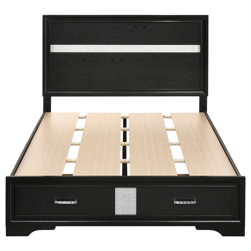 Cama con plataforma y almacenamiento Miranda Panel