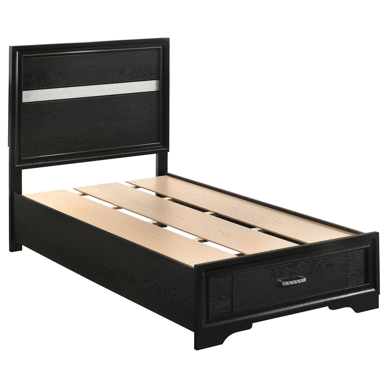 Cama con plataforma y almacenamiento Miranda Panel