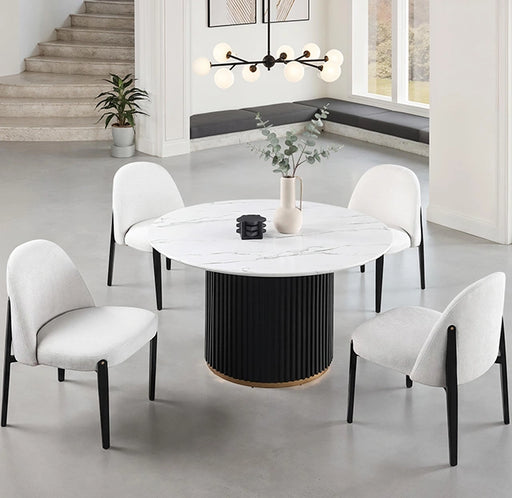 Borden 5 Pc. Dining Table Set