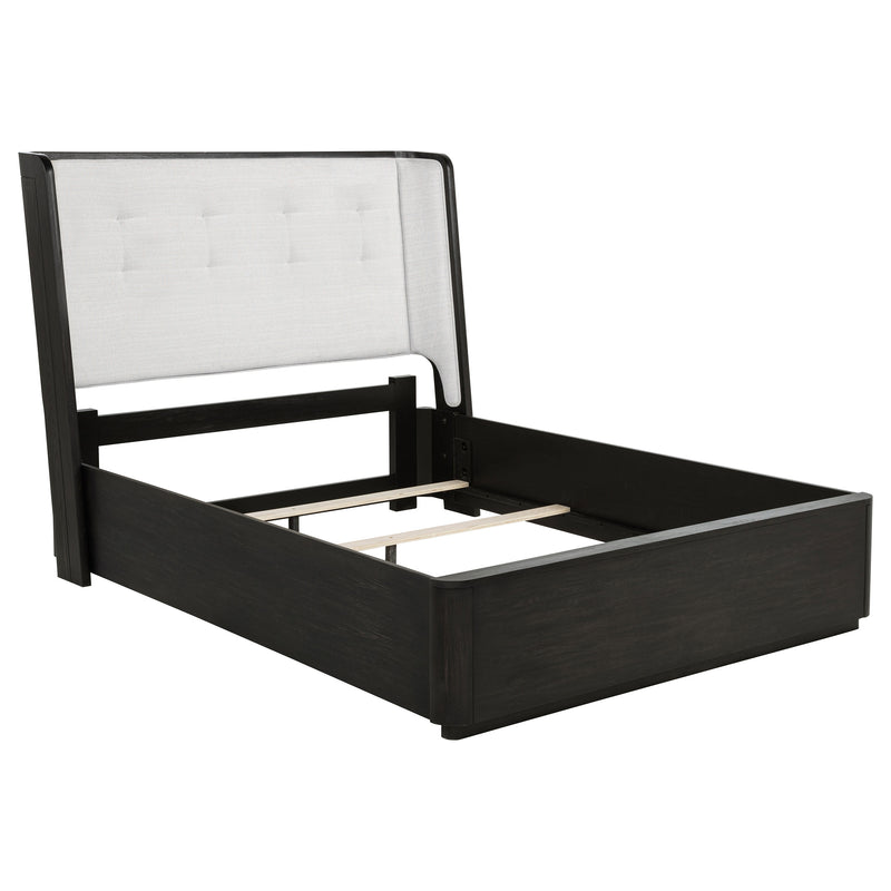 Cama Leandro con cabecero alado