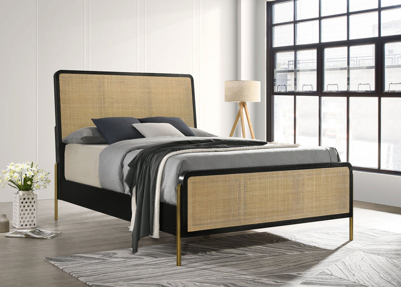 Cama con paneles Arini