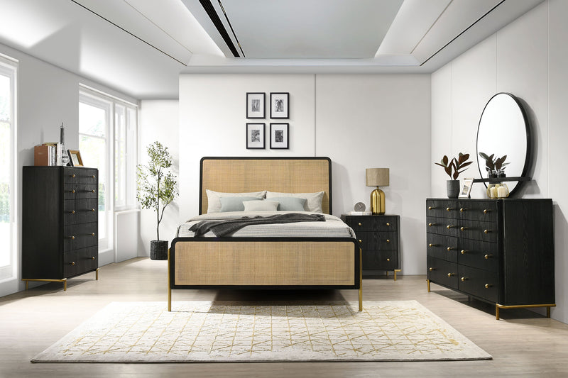 Cama con paneles Arini