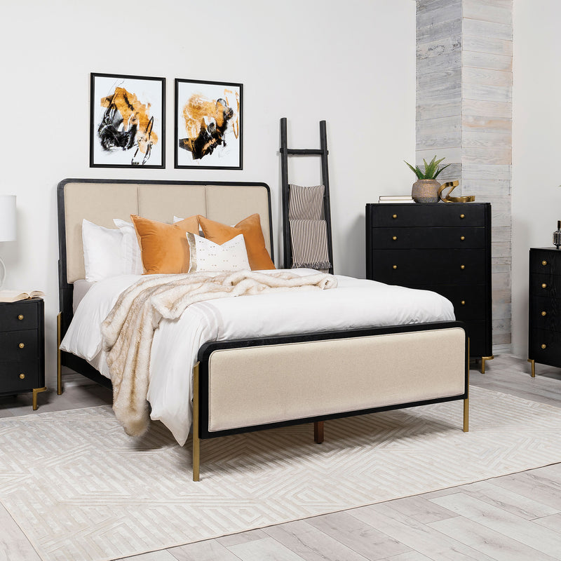Cama con paneles Arini