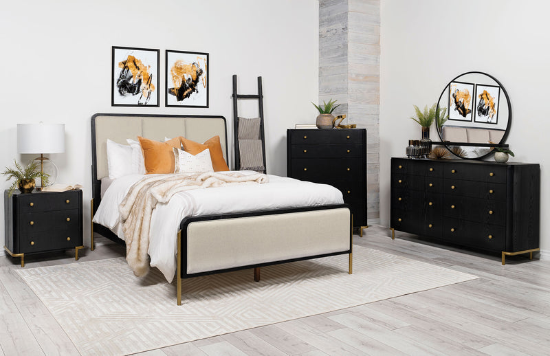 Cama con paneles Arini