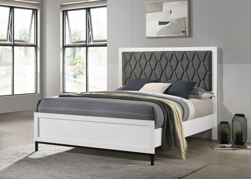 Cama con paneles Sonora