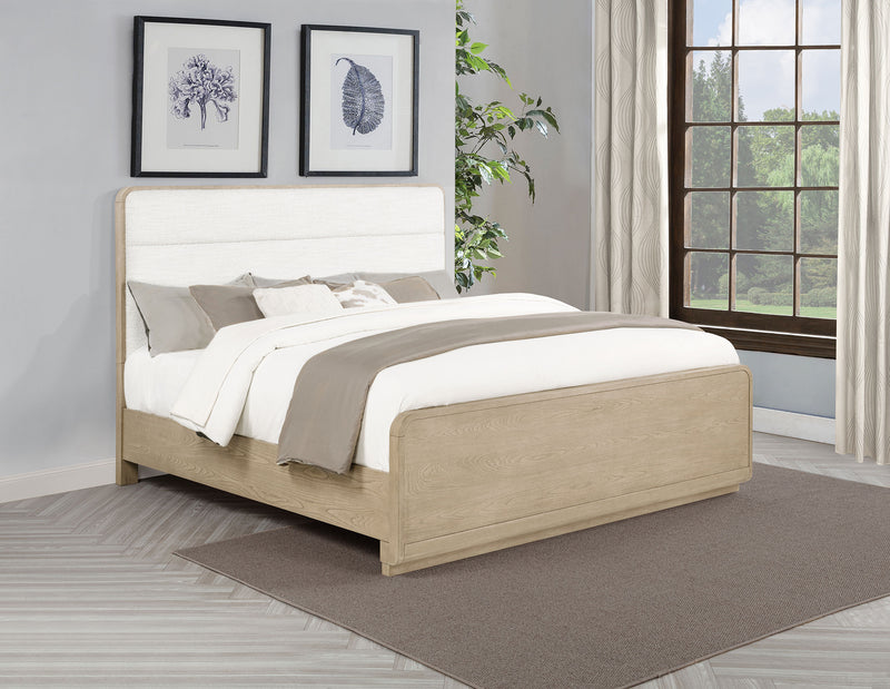 Cama con panel Ladera