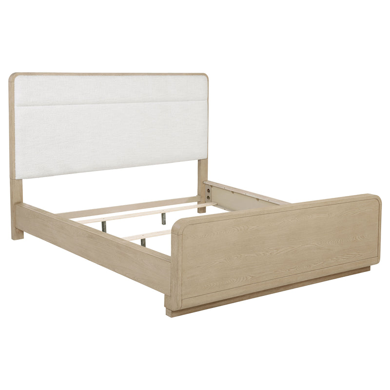 Cama con panel Ladera