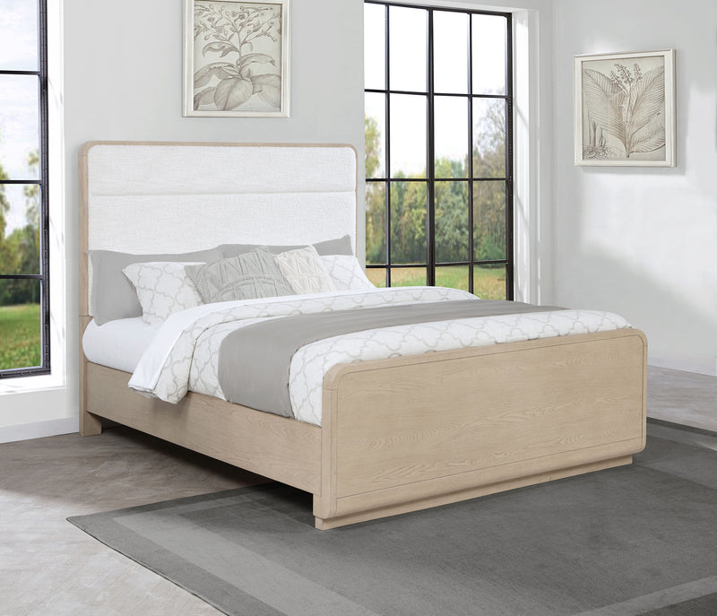 Cama con panel Ladera