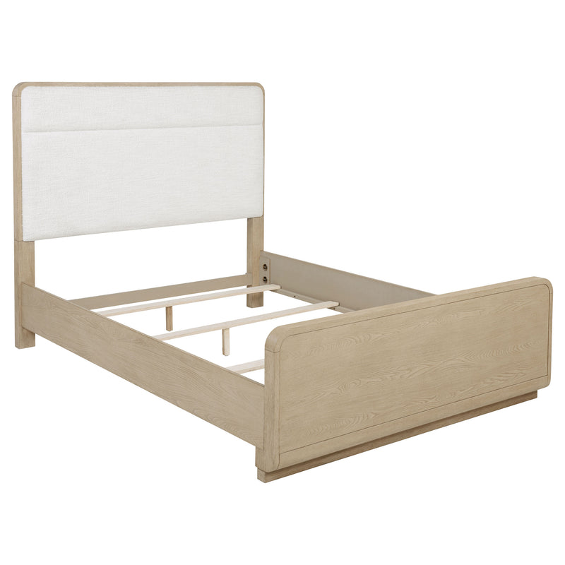 Cama con panel Ladera