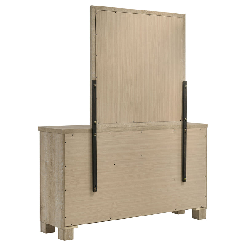 Cómoda Oakglen con espejo