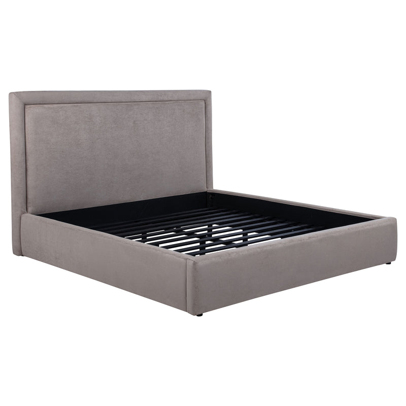 Cama con plataforma Lawson Panel