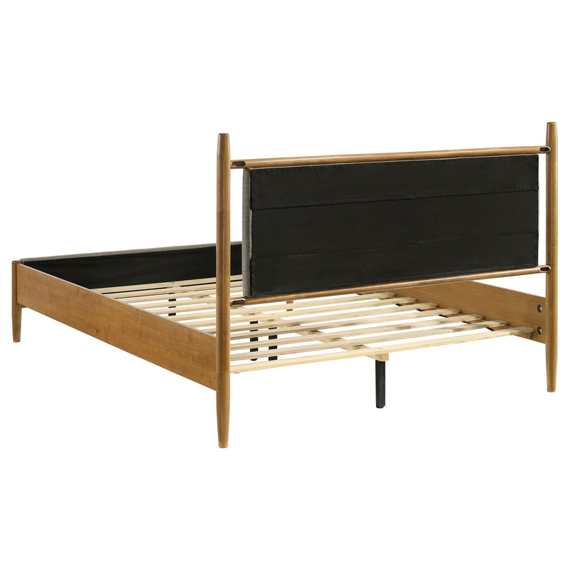 Cama con Plataforma Mason Panel