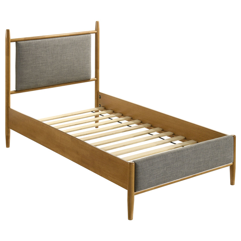 Cama con Plataforma Mason Panel