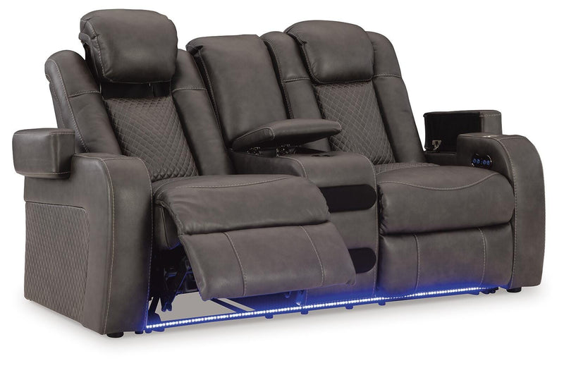 Sofá de dos plazas reclinable eléctrico Fyne-Dyme con consola