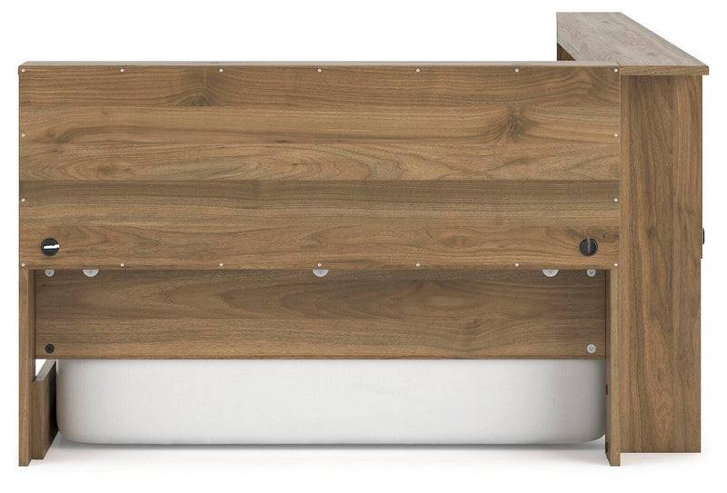 Cama Deanlow