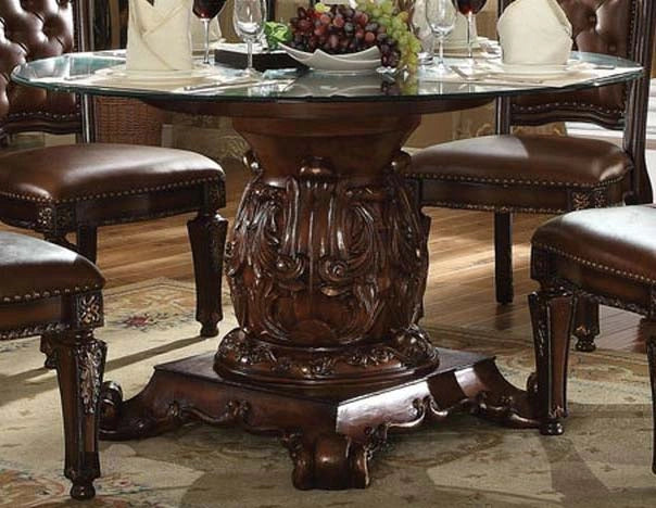 Mesa de comedor de pedestal individual Vendome de Acme con tapa de cristal templado de 54" en color cereza 62010