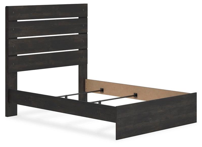 Cama Hollivern