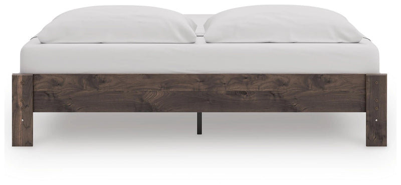 Cama Calverson