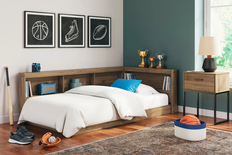 Cama Deanlow