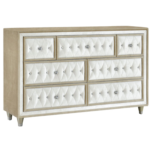 Antonella Dresser