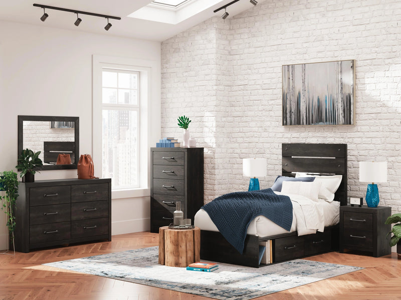Cama Hollivern