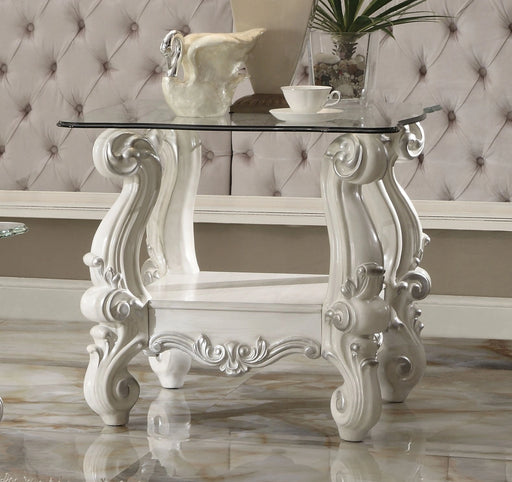Mesa auxiliar de hueso blanco Versalles y cristal transparente