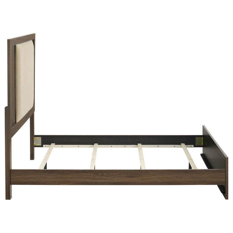 Etienne Queen Bed