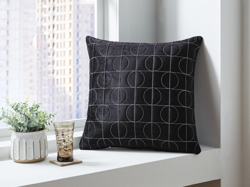 Kydner Pillow (Set of 4)