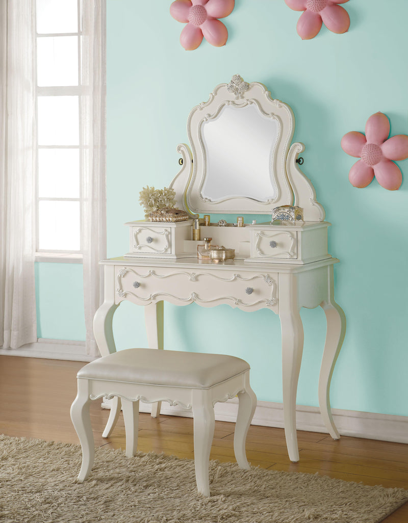 مجموعة تزيين مع مرآة Edalene Pearl White