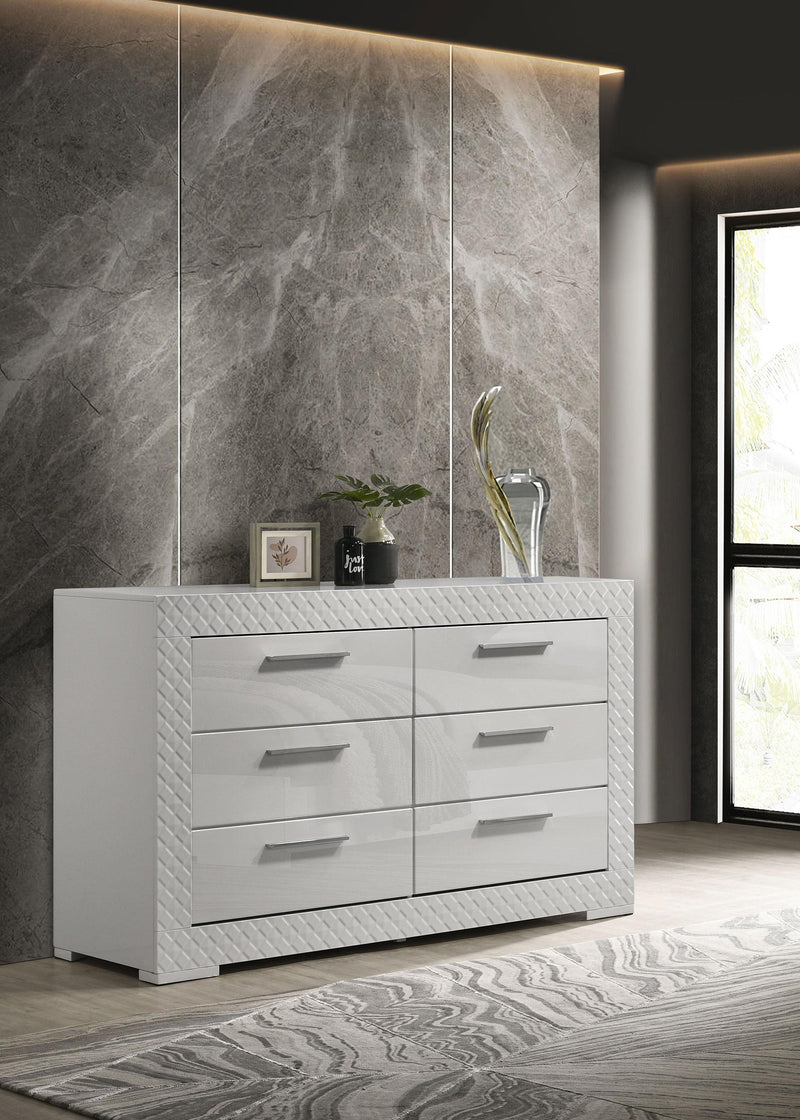Dresser de Ives