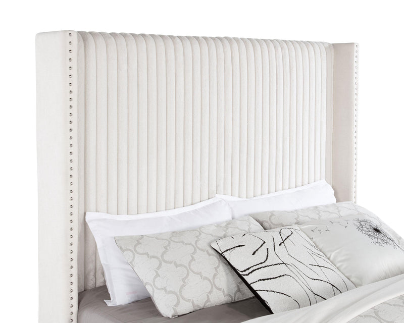 Cama Natasha Wingback