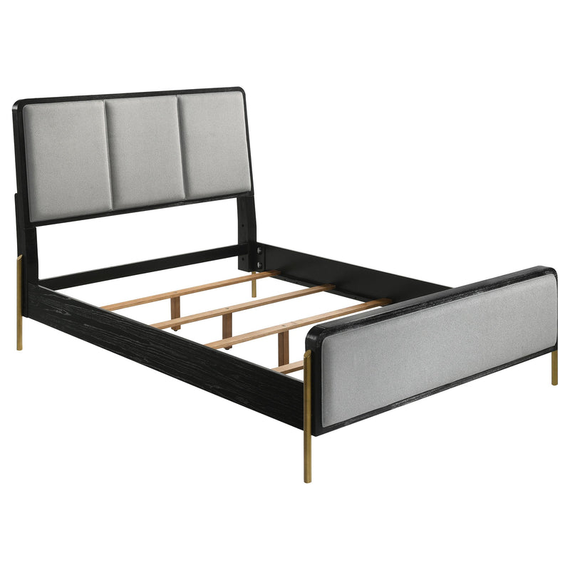 Cama con paneles Arini