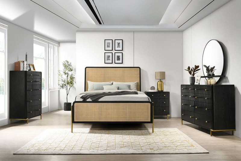 Cama con paneles Arini
