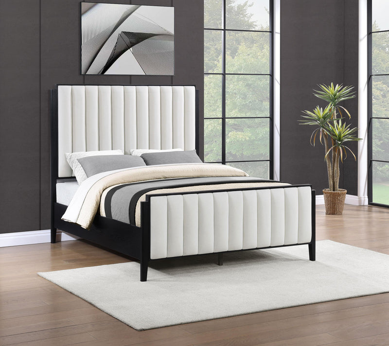 Cama de panel Brookmead