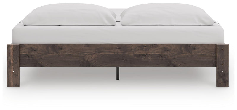 Cama Calverson