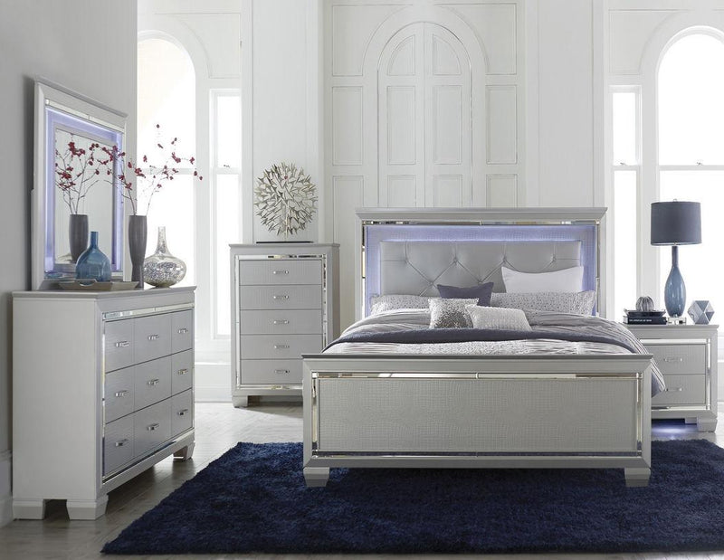 Cama Allura Queen Panel en Plateado 1916-1