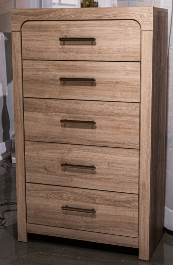 Cómoda Kinlanni