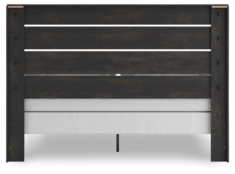 Cama Hollivern