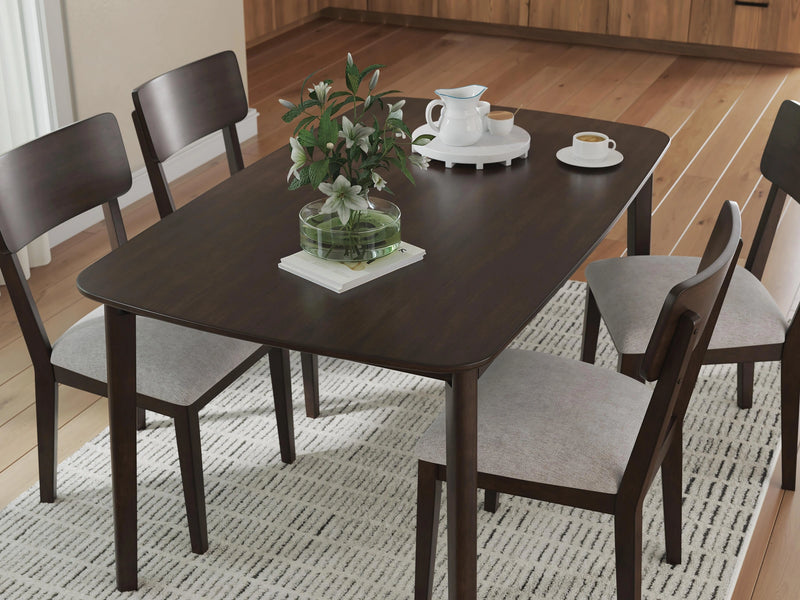 Mesa de comedor Mallenette y 4 sillas (Juego de 5)