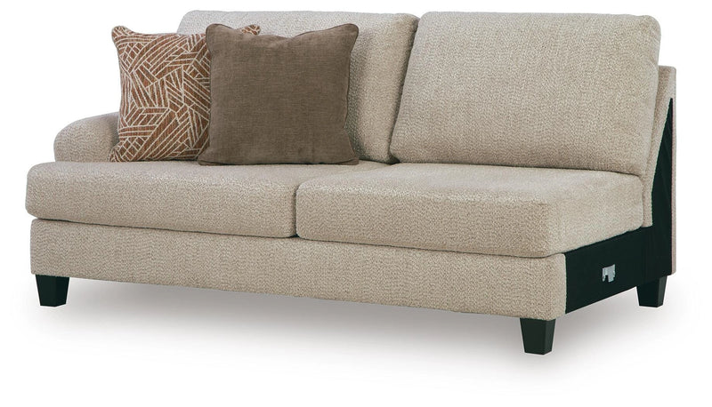 Sofá seccional Steelwater Retreat con chaise longue
