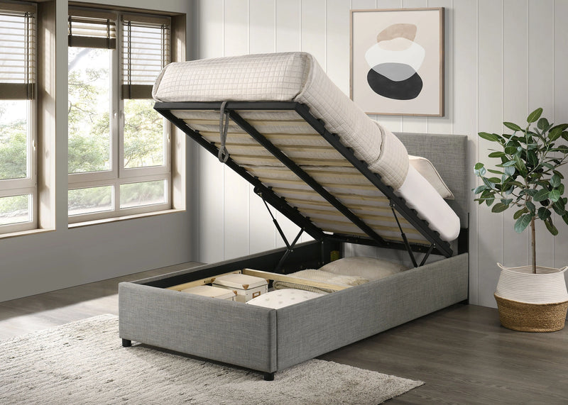 Reeves Queen Bed
